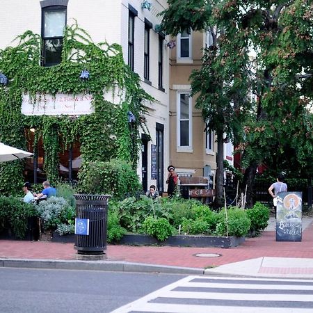 2-Bedroom Apartment In Dc Washington Exterior photo