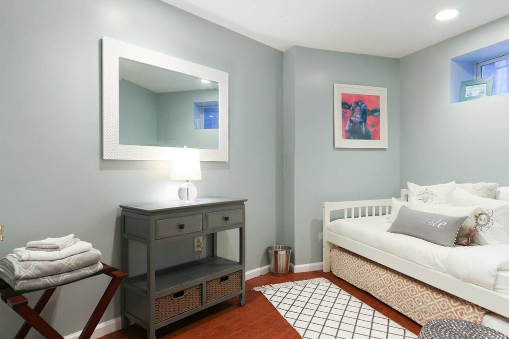 2-Bedroom Apartment In Dc Washington Exterior photo